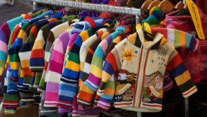 売れるのはブランドだけじゃない!メルカリ売れ筋子供服