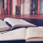 知的な文章は評価を落とす?SEO対策で本当に求められる文章
