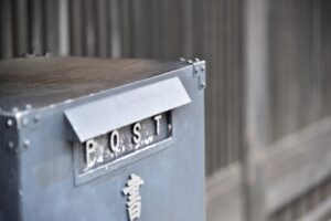 【メルカリ】料金不足に気をつけて。持ち込みが良い理由